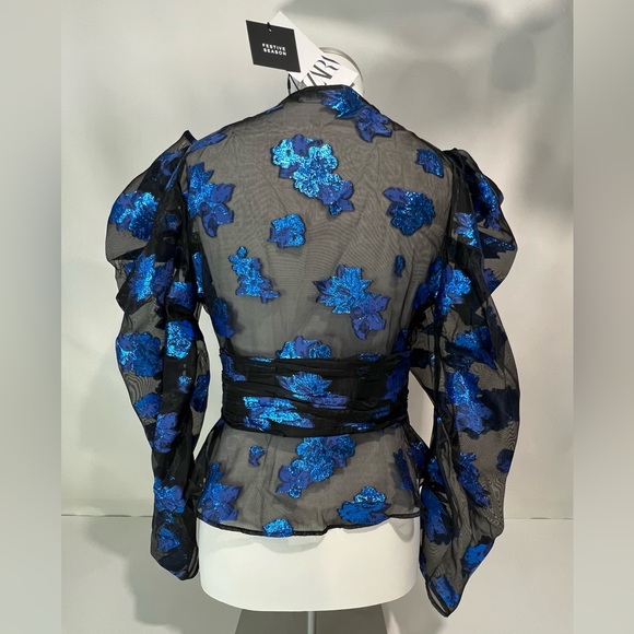 Floral Organza Blouse - Picture 3 of 7